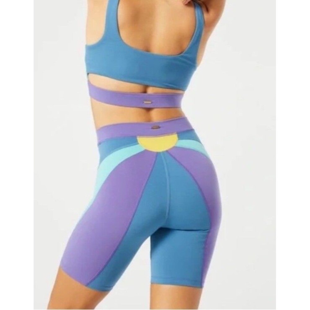 L* Space Sunburst NWOT Biking Athletic Shorts S /P Super Cute